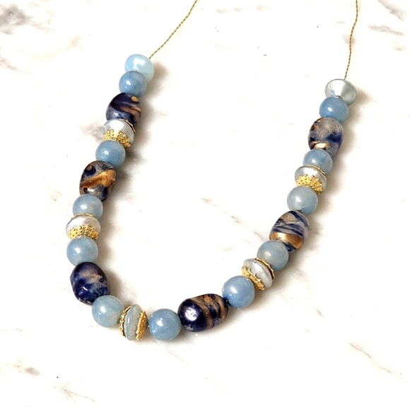 Vintage Jewelry - Vintage Acrylic Faux Stone Necklace Beaded Slide Delicate Chain Lightweight Blue